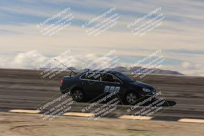 media/Jan-04-2026-SCCA SD (Sun) [[defc442887]]/4-Novice Group/Session 2 Bowl Speed Pans/